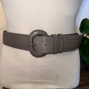 JOS A BANK Clothiers Leather Lizard Embossed Belt 9167 Womens Large Gray Buckle
